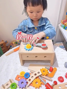 NOOUBY Mainan Edukasi Toolbox Kayu Anak | Puzzle Sekrup Palu Kunci Pas | Mainan Motorik Halus Balita Prasekolah