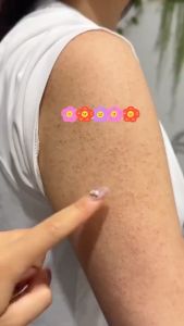 QUARXERY 250 ML SHOWER GEL PREVENT ACNE ANTI BACTERIAL MITES REMOVES DIRTBODY ODOR BLEMISHESOILY SKINDRYNESSITCHY - Sabun Mandian Anti Bakteria Mencegah Hama Jerawat Menghilangkan Bau Badan Kotoran Kulit berminyak Kulit keringKegatalan