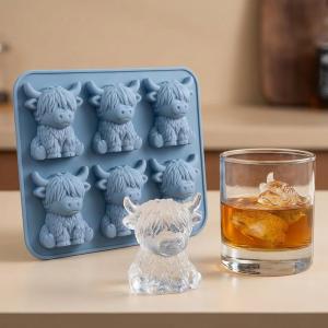 6 Cavity Cute Highland Cow Silicone Ice Cube Mold 3D Cow Themed Ice Tray Cake Mold for Whiskey Perfect for Home Bar Supplies