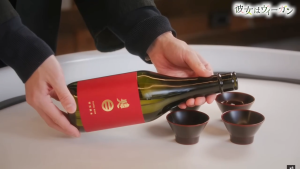 Nanbubijin Tokubetsu Junmai Sake 720ml/1800ml 16% 南部美人 特別純米酒 IWC Champion Sake 2017 Award Winner
