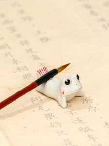 Ceramic Frog Calligraphy Brush Holder Zen Leaf Ink Tray Stand Desk Decorative Ornament Modern Simple Style Handmade Craft