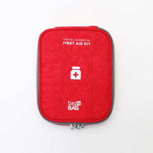 Portable Travel Outdoor Essential Medicine Bag Emergency Health Kit Storage Organizer Nylon Material Compact Size Carry-On Bag