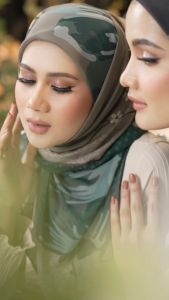 🌸 FAREHA Tudung Bawal Anti Kedut BAK SE Korean Chiffon Bercorak Blooming Garden - Juniper Vanessa Cupido Grizzled Clade