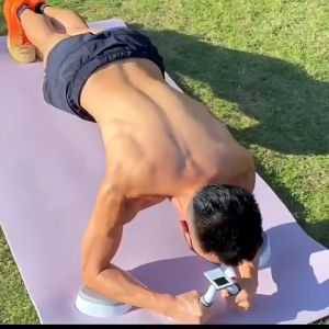 บอร์ดวิดพื้น อุปกรณ์ช่วยวิดพื้น แท่นวิดพื้น สามารถตั้งเวลาได้ อุปกรณ์ออกกำลังกาย แท่นวิดพื้น ที่วิดพื้น Push up boardพร้อมจอแสดงผลดิจิตอล