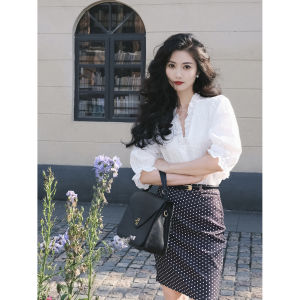 TAIYANG Lace Trim V-neck Shirt Womens Summer Commute Office White Top Retro Style Five Sleeve Cotton Solid Color