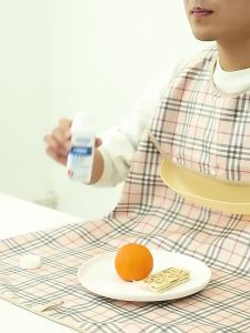Large Size Waterproof Saliva Bibs for Elderly People Adult Feeding Bibs Dinner Aprons for Elderly Special Use Food Catching Bibs