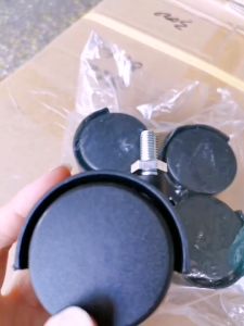 Bánh Xe Đa Năng Xoay 360* Có Khóa Thiết Kế Thông Minh Dễ Dàng Duy Chuyển - Bánh Xe + Chốt Lắp