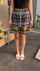 (งานไทย) กางเกงขาสั้น ลายช้าง เนื้อผ้าสปัน คละลาย