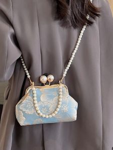 New Chinese Style Embroidered Pearl Clutch Bag Womens Fashionable Summer Handbag Shoulder Bag Crossbody Purse Handbag