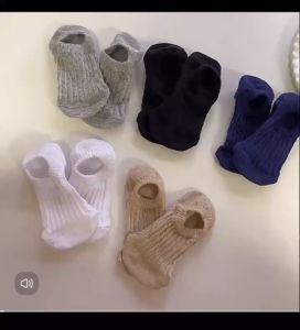 Tất Sơ Sinh Cổ Ngắn Cho Bé Siêu Mềm Mịn Và Thoáng Khí Vớ Sơ Sinh Cổ Ngắn Mắt Cá Chân Cho Bé SS10