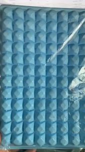 Khay Làm Đá 96 Viên