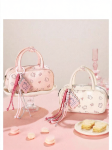 TOUTOU | Hello Kitty Birthday Gift Boston Crossbody Bag