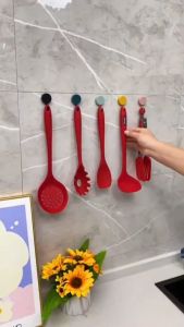 **TOP SELLING** 10pcs Cangkuk Hiasan Cangkuk Pelekat Sendiri Punch Cangkuk Percuma Penyangkut Dinding Tanpa Menebuk Cangkuk Melekit Kecil 10pcs Decorative Hook Self-Adhesive Hooks Punch Free Hooks Wall Hanger No Punching Small Sticky Hook 简易挂钩