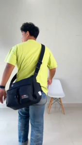 Tas Selempang Pria Wanita Sling Bag Slempang Besar Biru Hijau Hitam Distro Awet TL 648 - HEXA MALL