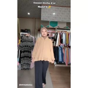 Anindya Fashion Mempresentasikan Atasan Blus Wanita Kasual Crinkle Ruby Polos Lengan Panjang 854