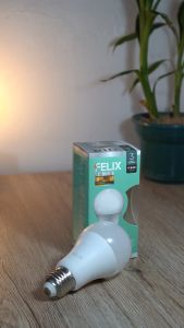 FELIX PREMIUM LED 12W Kuning Super Terang Hemat 90% Bohlam Lampu E27 Setara 125W Garansi 3 Tahun