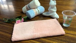 ผ้าขนหนู ซึมซับน้ำได้ดี แพ็ค 5 ผืน  สัมผัสนุ่ม สีพื้น ใช้เช็ดหน้า ผ้าเช็ดผม เช็ดมือ ขนาด 30X57cm