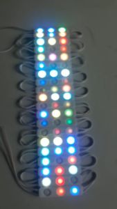 Đèn LED hắt 3 bóng 12v tự chạy nhiều màu không dùng mạch điều khiển