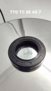 SEAL TTO TC 25 40 7: Komponen Mobil Berkualitas