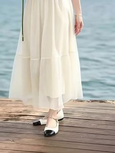 Lightweight High-waist Tulle-spliced Pleated A-line Skirt