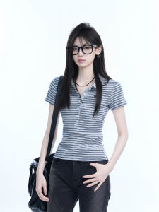 zuocisankon | Fitted and Slimming Striped Short Polo Shirt