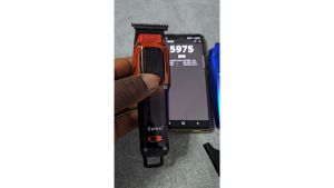 STOK READY: Alat Cukur Rambut Elektrik Kemei Hair Clipper Trimmer LCD 600mAh