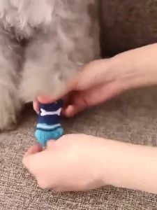 4Pcs Pet Socks Cat Socks Puppy Dog Socks Soft Breathable Anti-Slip Socks Paw Protector