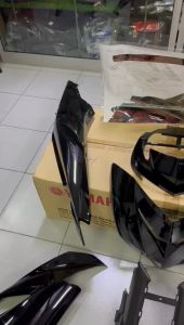 Yamaha Y15 V1 cover set HLY + sticker body HLY