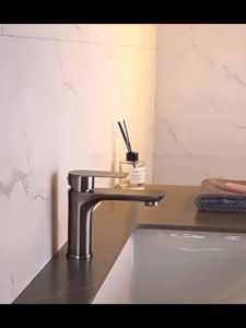 Vòi lavabo YAMATO V012 nóng lạnh sang trọng inox sơn tĩnh điện titan xám cao 20cm -  Hàng nhập khẩu cao cấp bảo hành 5 năm