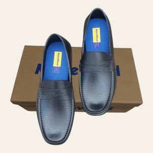 MAINEWOOD HOOVER (black shoes for mens) Flexible Durable & Waterproof RUBBER MATERIAL