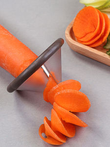 Multifunctional Vegetable Spiral Cutter Fruit Carving Tool Chinese Style Kitchen Tool for Everyone to Create Beautiful Patterns