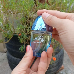 Nước Hoa Cao Cấp Quang Đức Natural Spray Xanh 25ML Nguyên Liệu Từ Pháp Hương Nhẹ Dịu Lôi Cuốn Sang Trọng