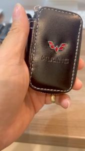 All Brand Dompet Stnk Mobil Motor Logo Toyota Honda Hyundai Wuling Chery Nissan Kia Mitsubishi Suzuki Mazda Daihatsu MG Peugeot Chevrolet Gantungan Kunci Black Keychain Kulit Key Chain Merek Sarung Cover Card Kartu Universal