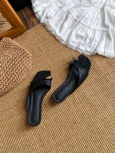 CAIZINI | Open-toe Metal Toe-ring Casual Vacation Sandals