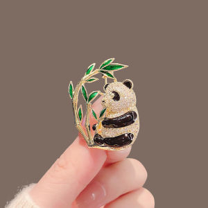 Mini Brooch Cute Wild High-End Exquisite Womens Fashion Tape Corsage 2024 New Arrival Pin Neckline Sleeves