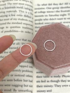 S999 Sterling Silver Ear-Caring Simple Bracelet Earrings Simple Cold Style Elegant round Ear Clip Fashion Earrings Female Earring Bone Nail