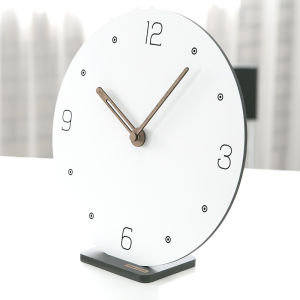 นาฬิกาตั้งโต๊ะแบบเรียบง่าย หรูหรา สำหรับห้องนอนและห้องนั่งเล่น นาฬิกาแขวนแบบเงียบๆ ของ Mandelda แหล่งกำเนิดจีนแผ่นดินใหญ่