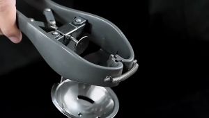 Egg Opener Manual Stainless Steel Multifunction With to Bake Egg Yolk White Cracker Kitchen Home Gadgets/Tool/Novel Accessories