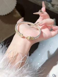 999 Silver Cuff Bracelet with Gold Inlaid Mythical Pixiu Design Fashionable Jewelry for Men Women Couples Gift