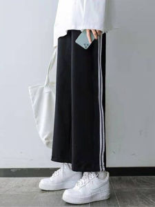 กางเกงกีฬาลำลองชาย กางเกงขายาวทรงตรงหลวมๆ ลายทางข้าง กางเกงขายาวฤดูใบไม้ผลิและฤดูร้อนสำหรับนักเรียน