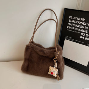 Winter New Fashionable Plush Bucket Bag Womens Shoulder Bag Casual Trendy High-End Sensation Single Shoulder Handbag