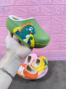 Dép Bông Chống Nước Cho Bé Dép Đi Trong Nhà Hoạ Tiết Thỏ Và Khủng Long DP107
