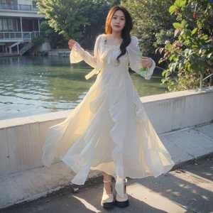 ชุดเดรสยาวแขนยาวทรงเข้ารูปสไตล์ฝรั่งเศสสำหรับผู้หญิงไซส์ใหญ่ ชุดนางฟ้าสีส้ม กระโปรงทรงเอ แขนยาว คอเหลี่ยม กระโปรงทรงเอ