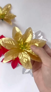 10PCS Christmas Flowers Glitter Poinsettia Artificial Wedding New Year Ornaments DIY Xmas Wreath Weed Home Party Fake Flower Glitter Xmas Flowers Hanging Pendant for Christmas Tree Decor