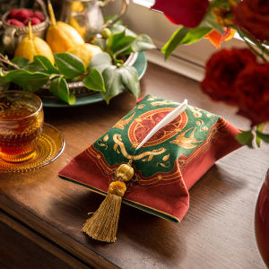 FANJUTAIDU | Christmas Red Retro Decorative Car and Living Room Tissue Box