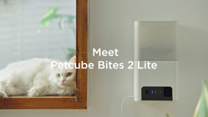 BIOTA Petcube Bites 2 Lite - Treat Tosser Launcher Pelempar Snack Anabul Anjing Kucing