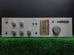แอมป์ Sony รุ่นTA-434made in Japan จากตู้ยี่ปุ่นมือ2ใช้ไฟ100 สุง/กว้าง/ยาว/13.5/43/30/cm ใช้งานได้ดี ตามคลิป รีวิว รายละเอียดตามภาพ สภาพเก่าเก็บภายในสวยใหม่สมบูรณ์ (ไฟหน้าจอติดตามภาพไม่วิ่งขึ้นลง)เสียงสมบูรณ์