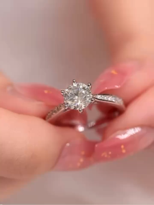 Vvi Moissanite Ring แหวนเงินแท้ 925 เพชรโมอีส เครื่องประดับแฟชั่นผู้หญิง ของขวัญ วันครบรอบ vvs/D ใบรับรองGRA 0.5ct-3ct