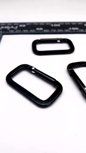 Carabiner Clip 5pcs (Red | Blue | Black) w/ Keyring Carabiner Hook for Travel Camping Safety Buckle