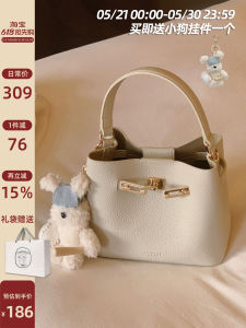 Versatile Commuter Tote Bag For Women